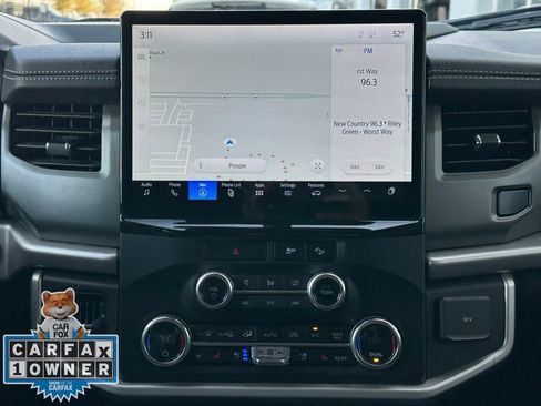 Used 2023 Ford Expedition Max XLT image 14