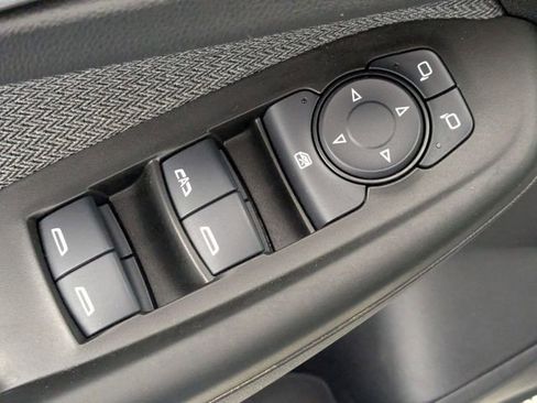 Used 2023 Chevrolet TrailBlazer LT w/ Convenience Package image 12