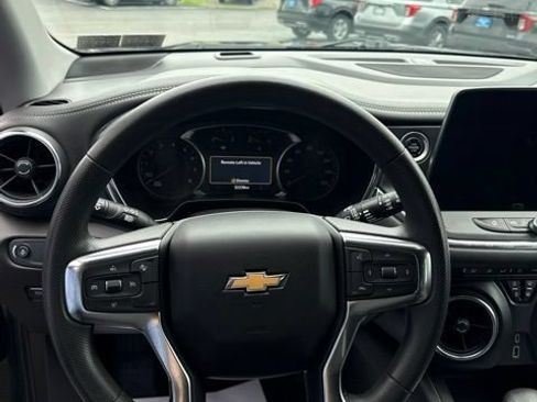 Used 2024 Chevrolet Blazer LT w/ LPO, Floor Liner Package FWD image 18