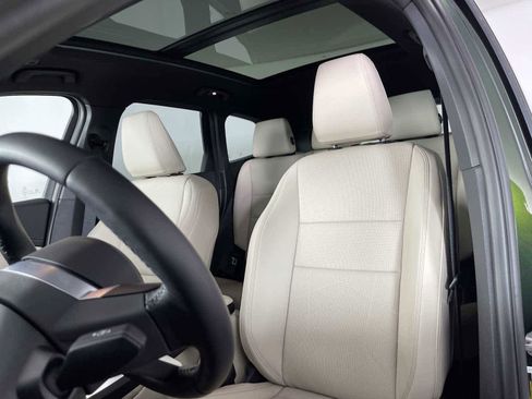 Used 2024 BMW X1 xDrive28i w/ Convenience Package image 12