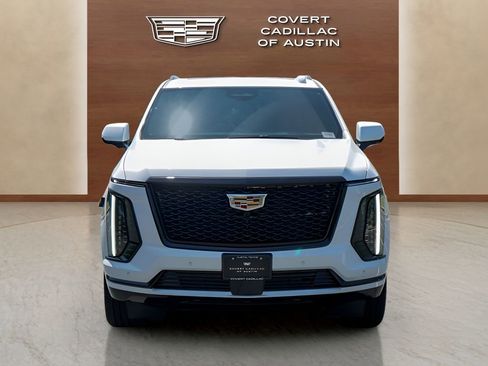 New 2026 Cadillac Escalade Sport w/ Touring Package AWD/4WD image 4