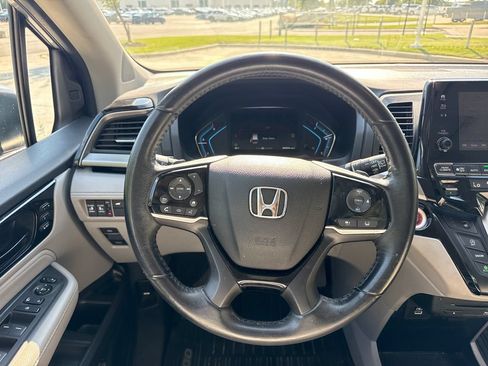 Used 2021 Honda Odyssey Touring image 19