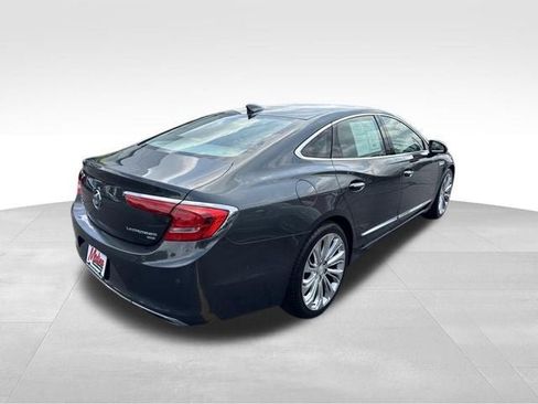 Used 2017 Buick LaCrosse Premium w/ Driver Confidence Package #2 AWD/4WD image 4