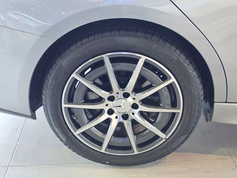 Used 2024 Mercedes-Benz C 43 AMG 4MATIC Sedan image 9