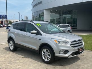 Used 2017 Ford Escape SE w/ Equipment Group 201A AWD/4WD video 1