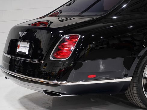 Used 2016 Bentley Mulsanne Speed RWD image 24