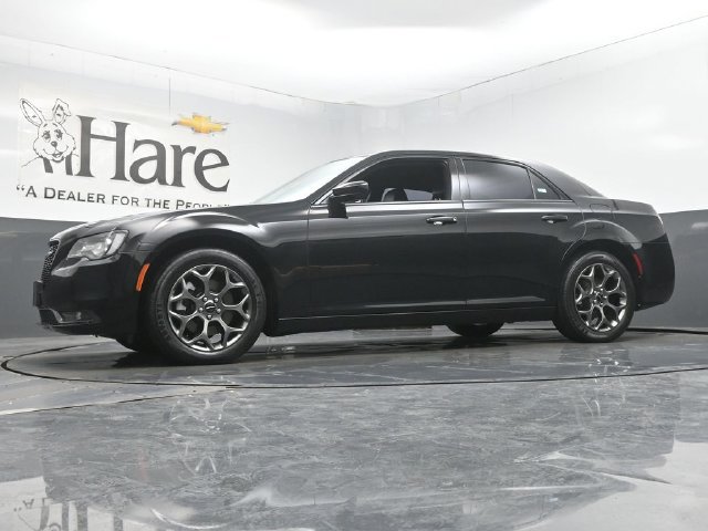 Used 2016 Chrysler 300 S AWD/4WD image 5