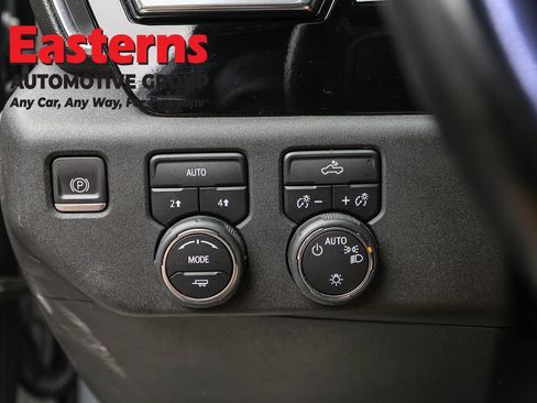 Used 2023 Chevrolet Silverado 1500 LT AWD/4WD image 19