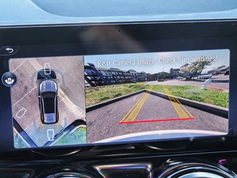 New 2026 Mercedes-Benz GLB 250 4MATIC image 23