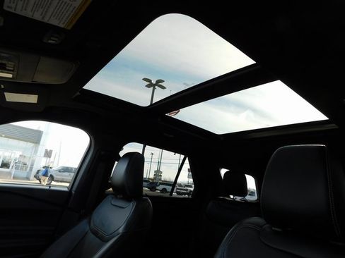 Used 2022 Ford Explorer ST w/ Equipment Group 401A image 12