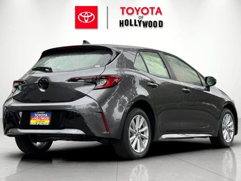 New 2026 Toyota Corolla SE FWD image 4