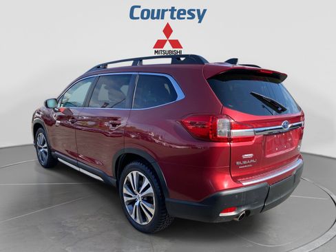 Used 2020 Subaru Ascent Limited w/ Technology Package AWD/4WD image 3