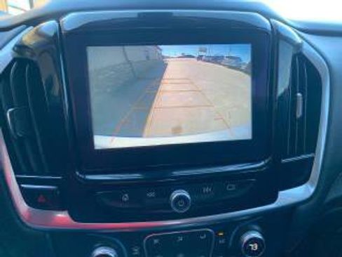 Used 2019 Chevrolet Traverse LT image 33