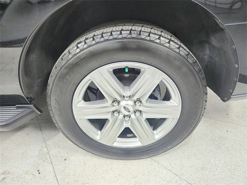 Used 2018 Ford Expedition XLT w/ Equipment Group 201A image 46