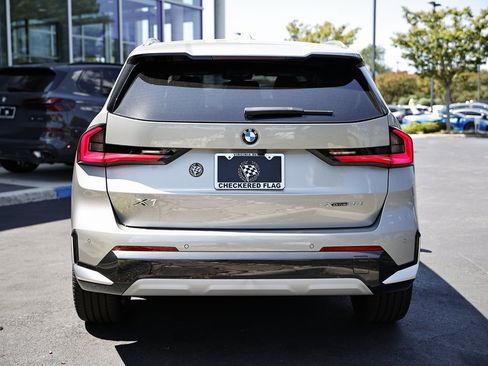 New 2026 BMW X1 xDrive28i w/ Convenience Package image 7