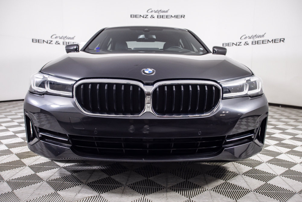 Used 2023 BMW 530i w/ Convenience Package RWD image 5