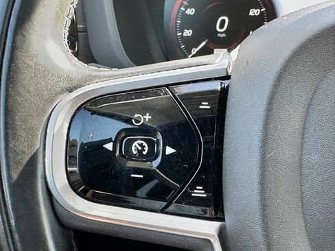 Used 2019 Volvo XC60 T5 Inscription w/ Protection Package Premier image 20