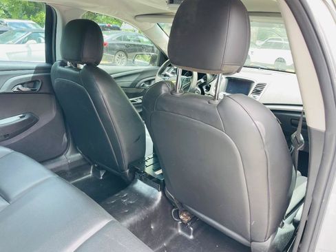 Used 2014 Chevrolet Caprice RWD image 34