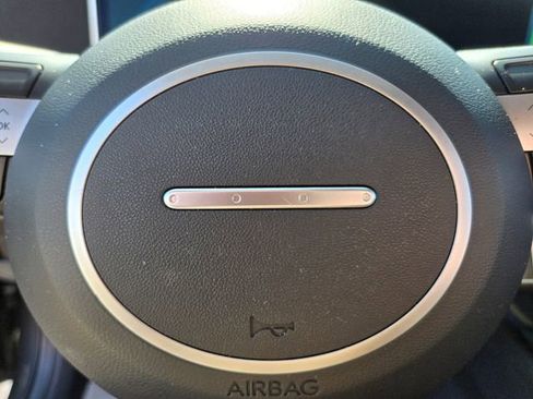 Used 2025 Hyundai Sonata SEL FWD image 31