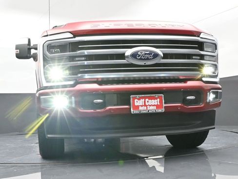 Used 2024 Ford F350 Limited w/ FX4 Off-Road Package image 29