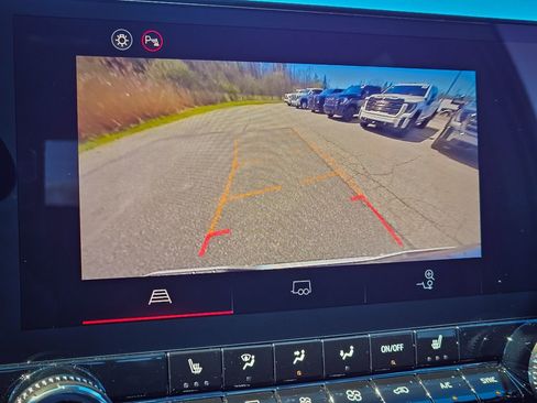 New 2026 GMC Canyon Elevation image 21