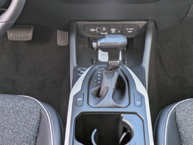 Certified 2025 Kia K4 GT-Line w/ GT-Line Sunroof Package FWD image 19