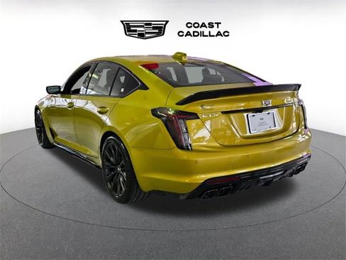 Used 2026 Cadillac CT5 V Blackwing w/ Carbon Fiber 1 Package image 8