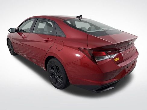 Certified 2023 Hyundai Elantra SEL image 6