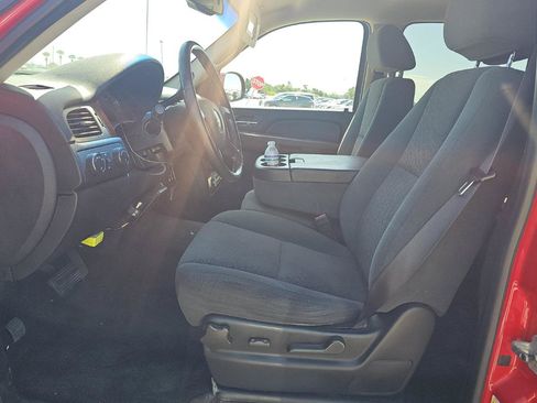 Used 2008 Chevrolet Avalanche LT w/ Convenience Package #1 AWD/4WD image 8