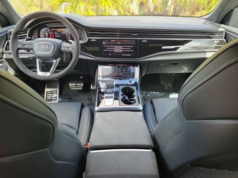 New 2026 Audi RS Q8 performance image 13