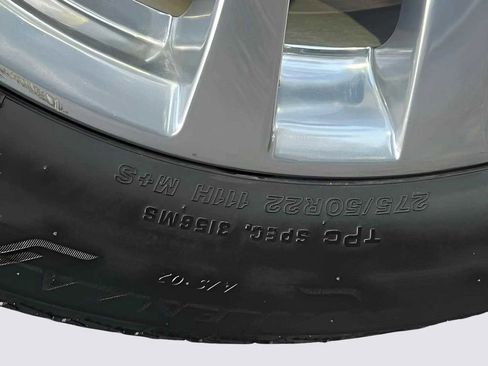 Used 2023 Cadillac Escalade ESV Premium Luxury image 38