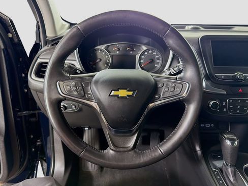 Used 2021 Chevrolet Equinox LT w/ Driver Convenience Package AWD/4WD image 13
