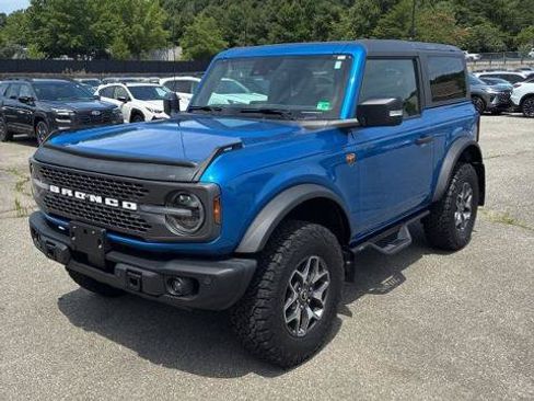 Certified 2023 Ford Bronco Badlands AWD/4WD image 2