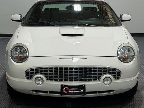 Used 2003 Ford Thunderbird RWD image 3