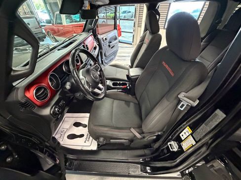 Used 2020 Jeep Gladiator Rubicon AWD/4WD image 59