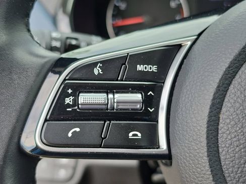 Certified 2023 Kia Seltos S FWD image 18