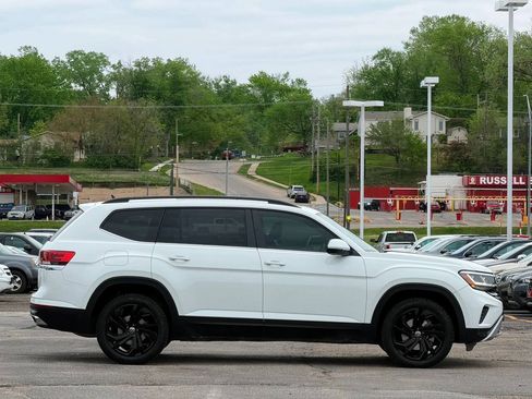 Used 2022 Volkswagen Atlas SE AWD/4WD image 6