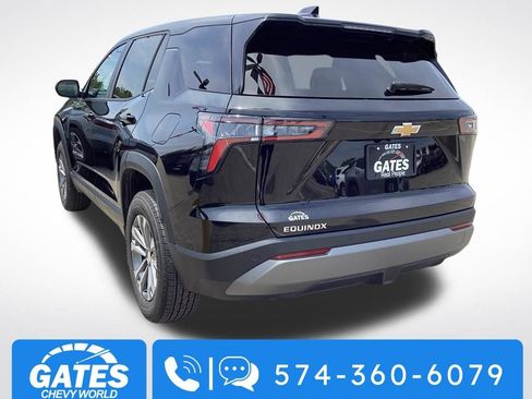 Used 2026 Chevrolet Equinox LT FWD image 7