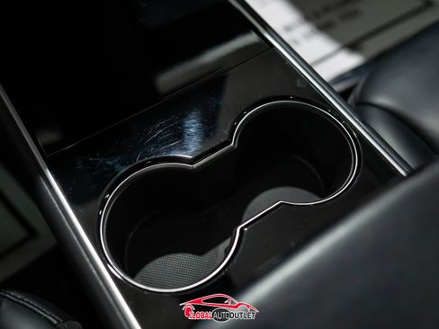 Used 2019 Tesla Model 3 Standard Range Plus image 31