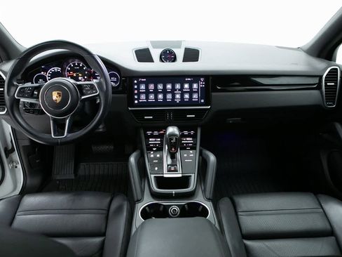 Certified 2022 Porsche Cayenne image 13