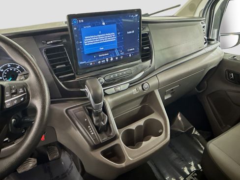Used 2023 Ford Transit 350 XLT image 18