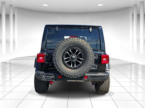 Used 2024 Jeep Wrangler Unlimited Rubicon AWD/4WD image 4