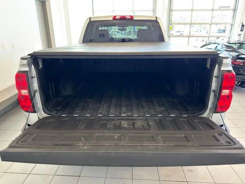 Used 2018 Chevrolet Silverado 1500 LT w/ All Star Edition AWD/4WD image 39