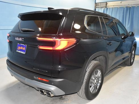 Used 2025 GMC Acadia Elevation image 25
