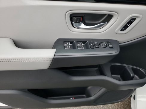 Used 2025 Honda Pilot EX-L image 20