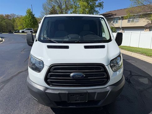 Used 2018 Ford Transit 150 130 Low Roof RWD image 10