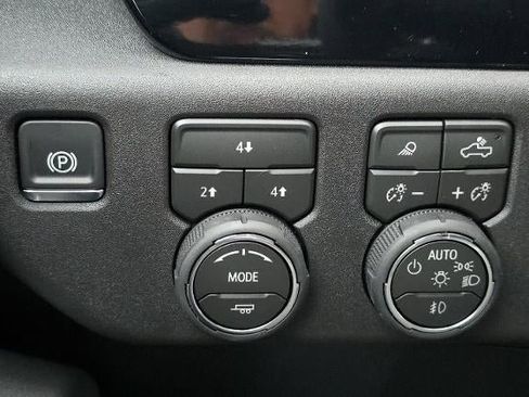 New 2026 Chevrolet Silverado 3500 LT w/ Safety Package image 29