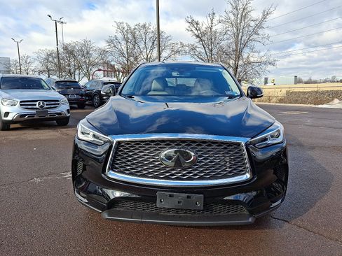 Certified 2025 INFINITI QX50 Luxe image 2