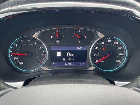 Used 2021 Chevrolet Traverse LT w/ LT Premium Package image 17