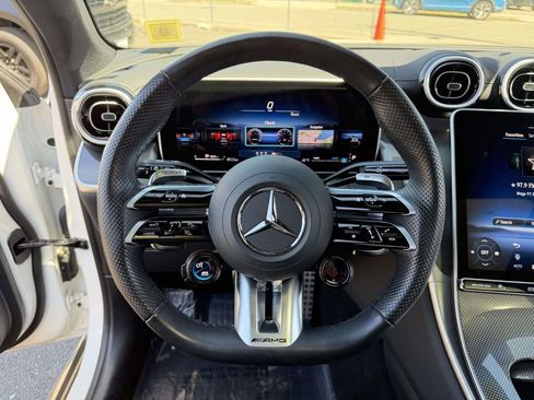 Used 2025 Mercedes-Benz GLC 43 AMG 4MATIC image 23